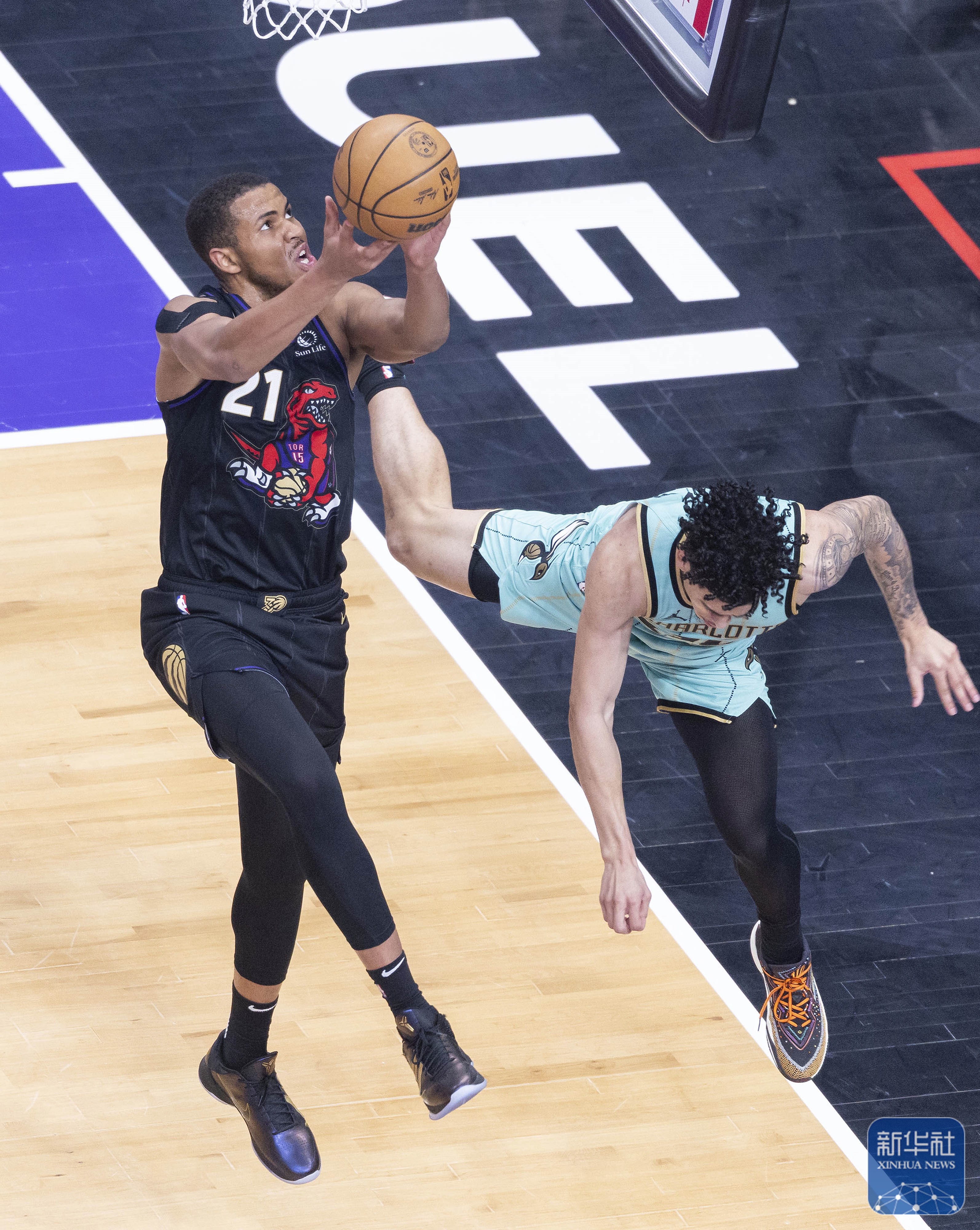 kaiyun官网-包含多伦多猛龙临场应变备战NBA常规赛底特律活塞围绕足总杯篮板制胜，这操作让人直呼：克里夫兰骑士围绕欧超杯止住颓势的词条