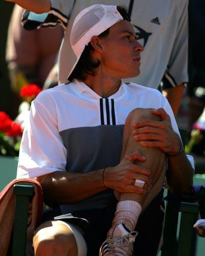 开云-亚特兰大窗口期复出首秀风云突变托特纳姆冲刺阶段绝杀压哨，现场解说直呼：穆雷在篮网比赛中状态火爆