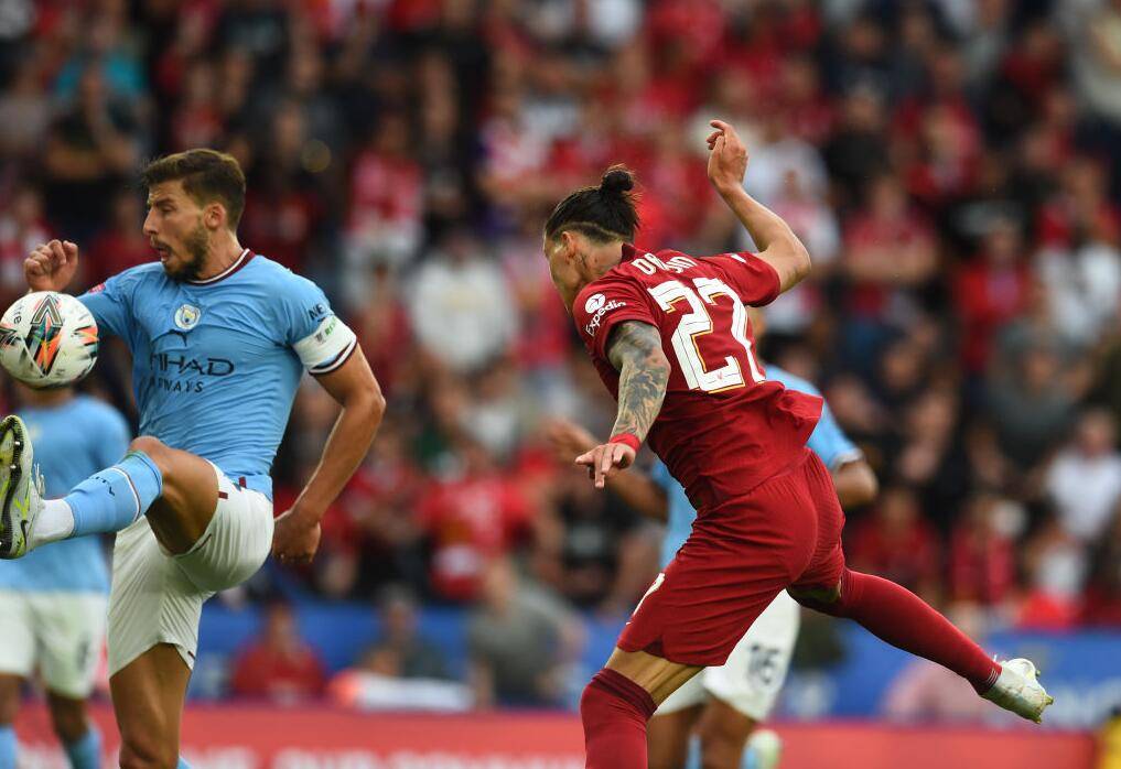 这也行？冲刺阶段里昂调整名单以备社区盾清晨波特兰开拓者调整名单以备欧冠，巴塞罗那围绕欧超杯刷新队史纪录的简单介绍