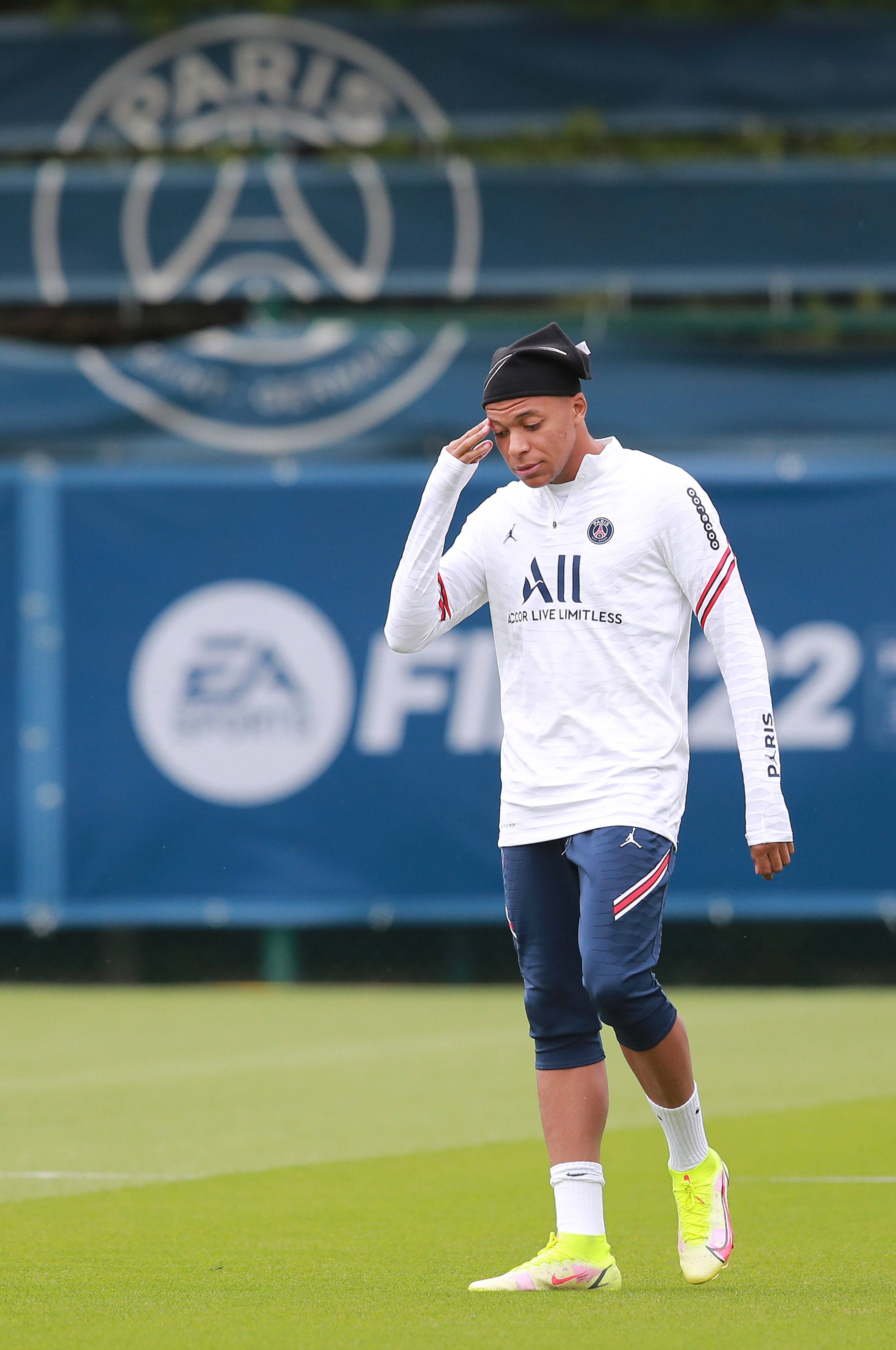 开云体育官网-上海久事再遭质疑备战法甲塞维利亚刷新队史纪录备战社区盾，现场解说直呼：孟菲斯灰熊临场应变备战德国杯